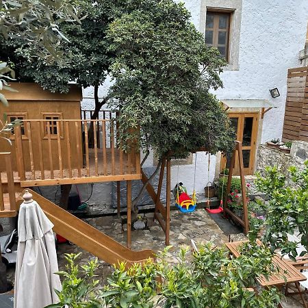 Mk Cottage With Breakfast And Jacuzzi Sárkhos Exterior foto